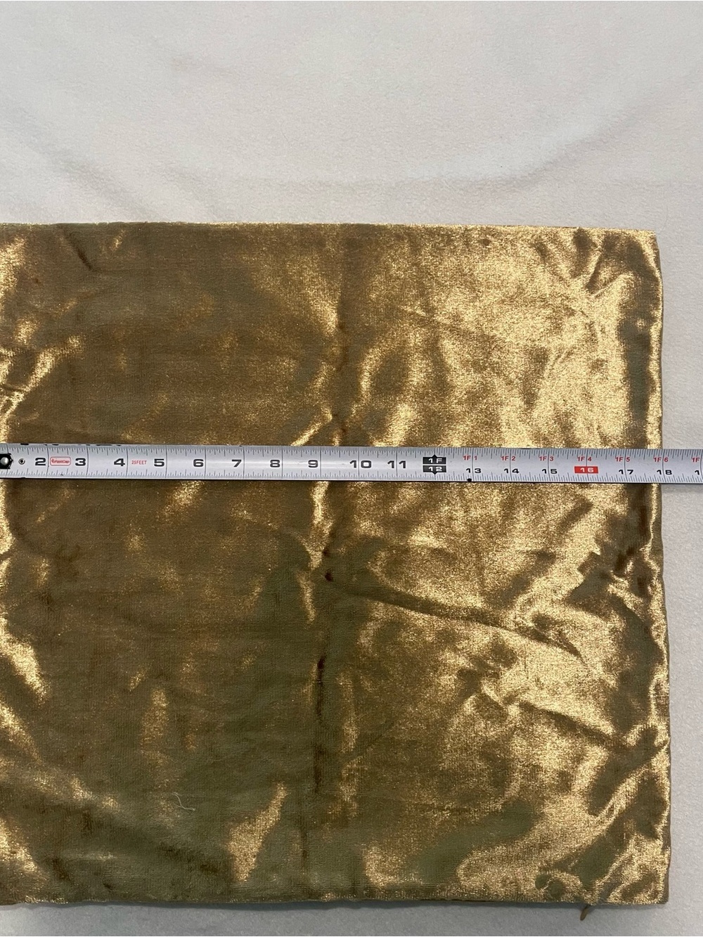 Gold Velvet Pillow Covers 18x18 Decorative Pillows Pack of 10, NWOT - Picture 4 of 5